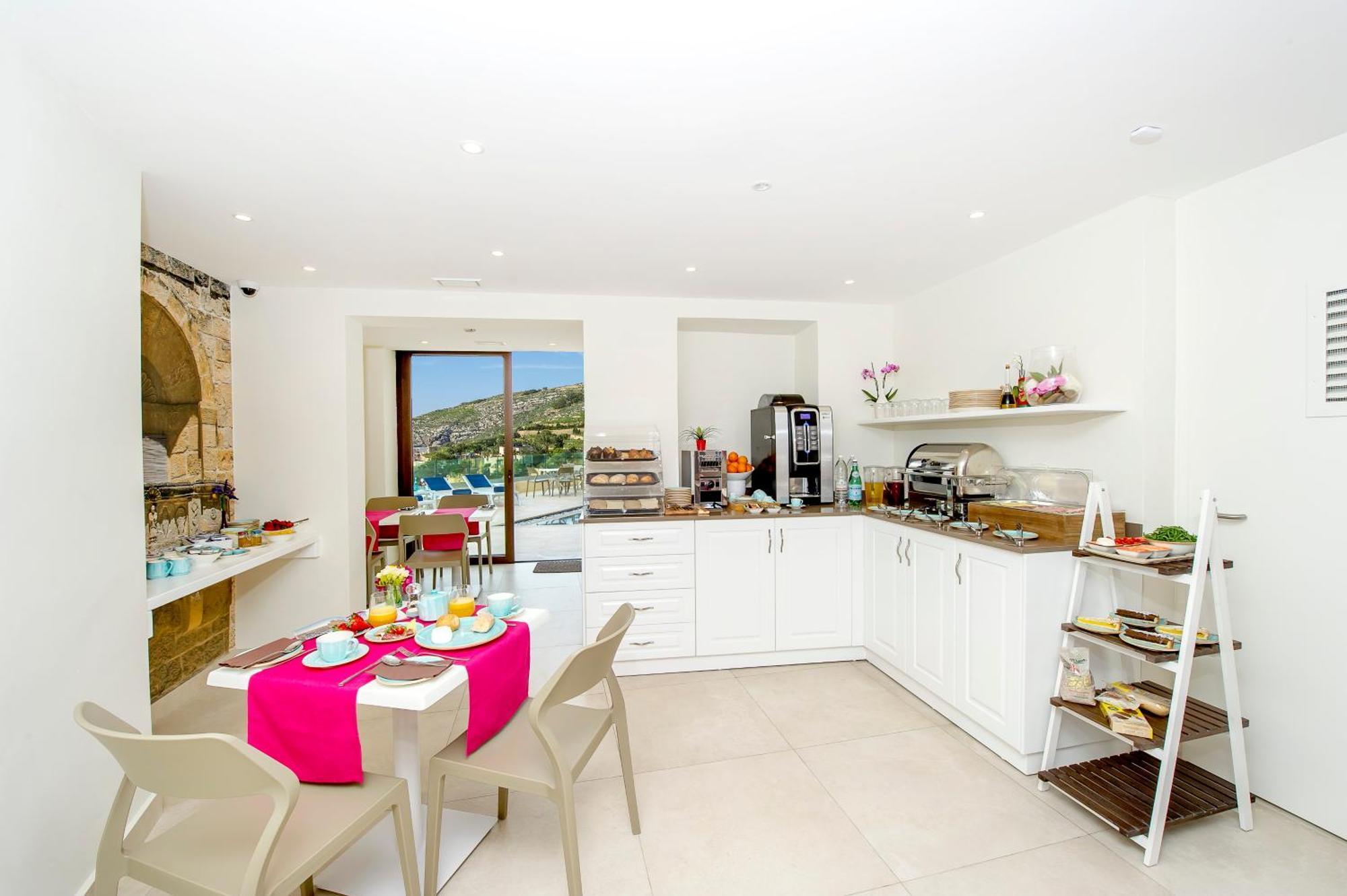 Viewpoint Boutique Living Ξενοδοχείο Xlendi Εξωτερικό φωτογραφία